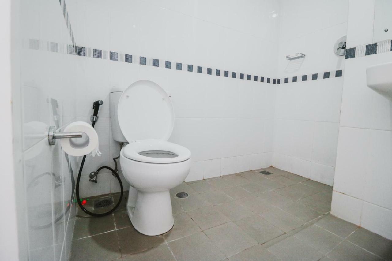Reddoorz Apartment Near Summarecon Mall Serpong Tangerang Exteriér fotografie