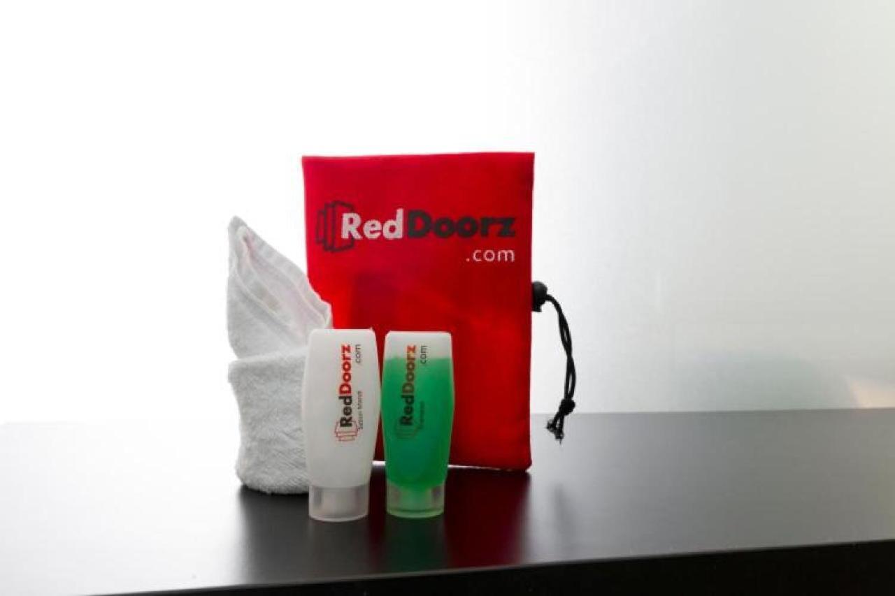 Reddoorz Apartment Near Summarecon Mall Serpong Tangerang Exteriér fotografie